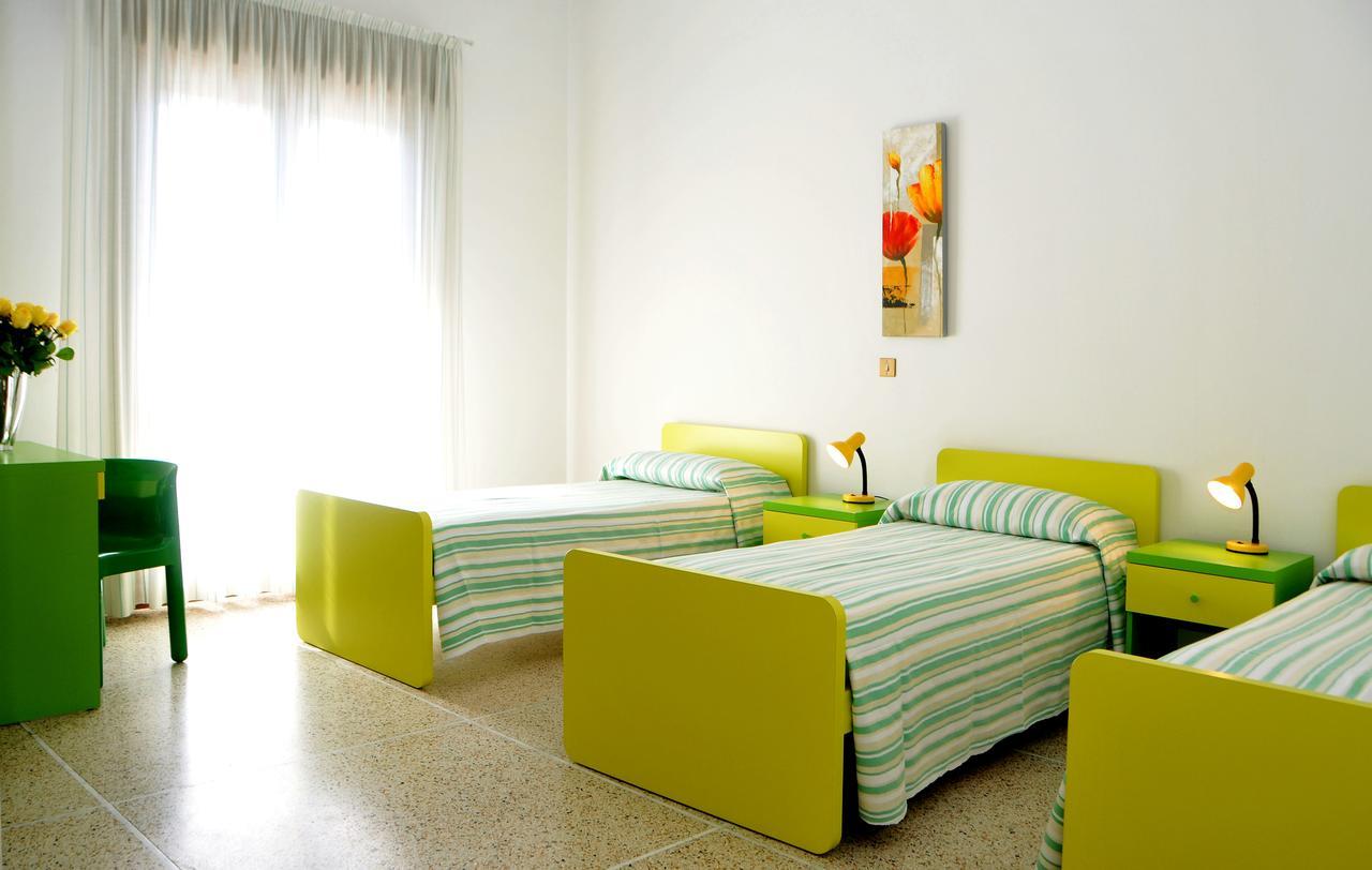 Casa Marina Bruno E Paola Mari Hotel กาออร์เล ภายนอก รูปภาพ